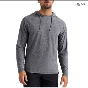 Rhone Men’s Lightweight Reign Hoodie Moisture Wicking UPF 50 Golf Sz M Gray NEW